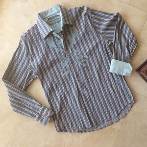 Men’s Apricottree Embroidered Button Down